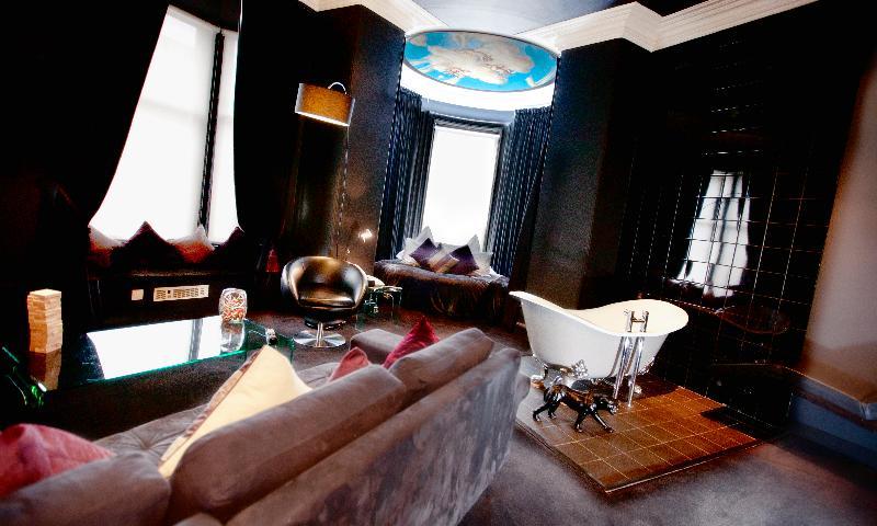 Carmelite Hotel; BW Signature Collection Aberdeen Ngoại thất bức ảnh